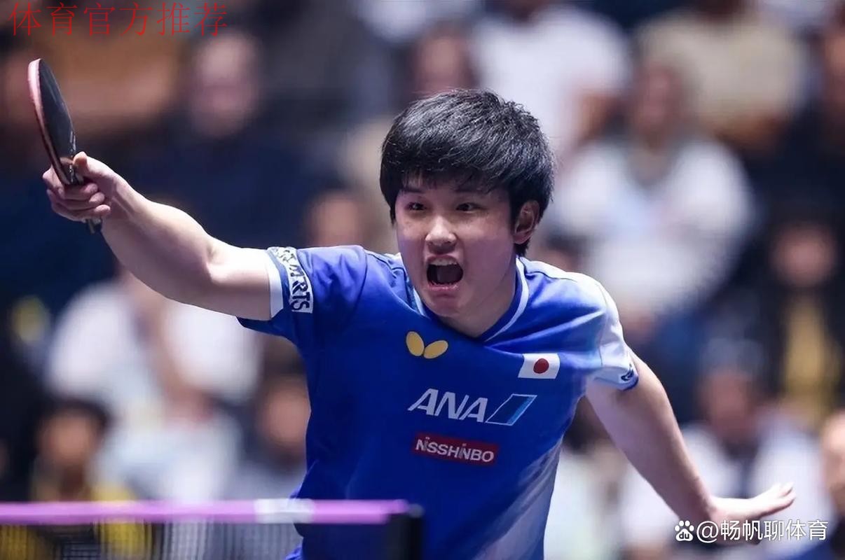 王皓气到收名牌!抿嘴沮丧瞬间被抓拍 与张本智和握手黑脸毫无生机 王皓气到收名牌!抿嘴沮丧瞬间被抓拍 与张本智和握手黑脸毫无生机