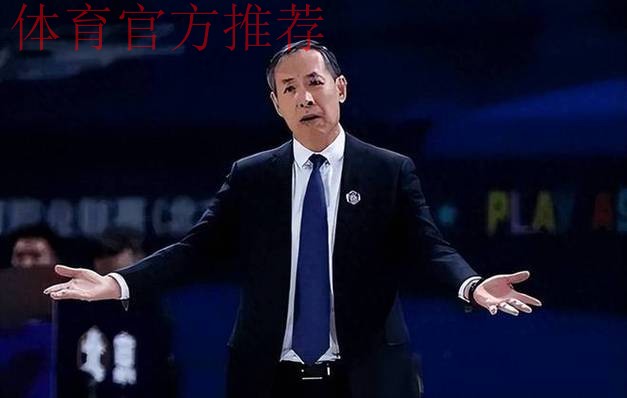 CCTV5播北京男篮VS辽宁，3人给杨鸣惊喜，许利民固执，谁会首败